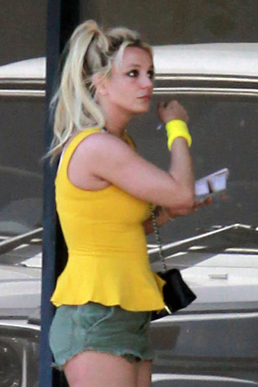 britney-spears-out-…